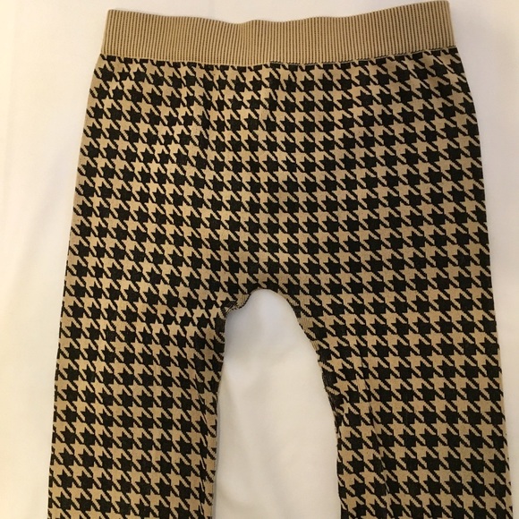 NIKI BIKI Houndstooth Leggings!!! - Picture 2 of 6